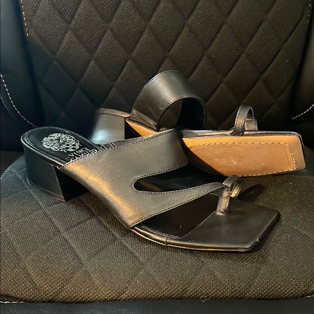 Vince Camuto Black Chunky Heels Sleek Design